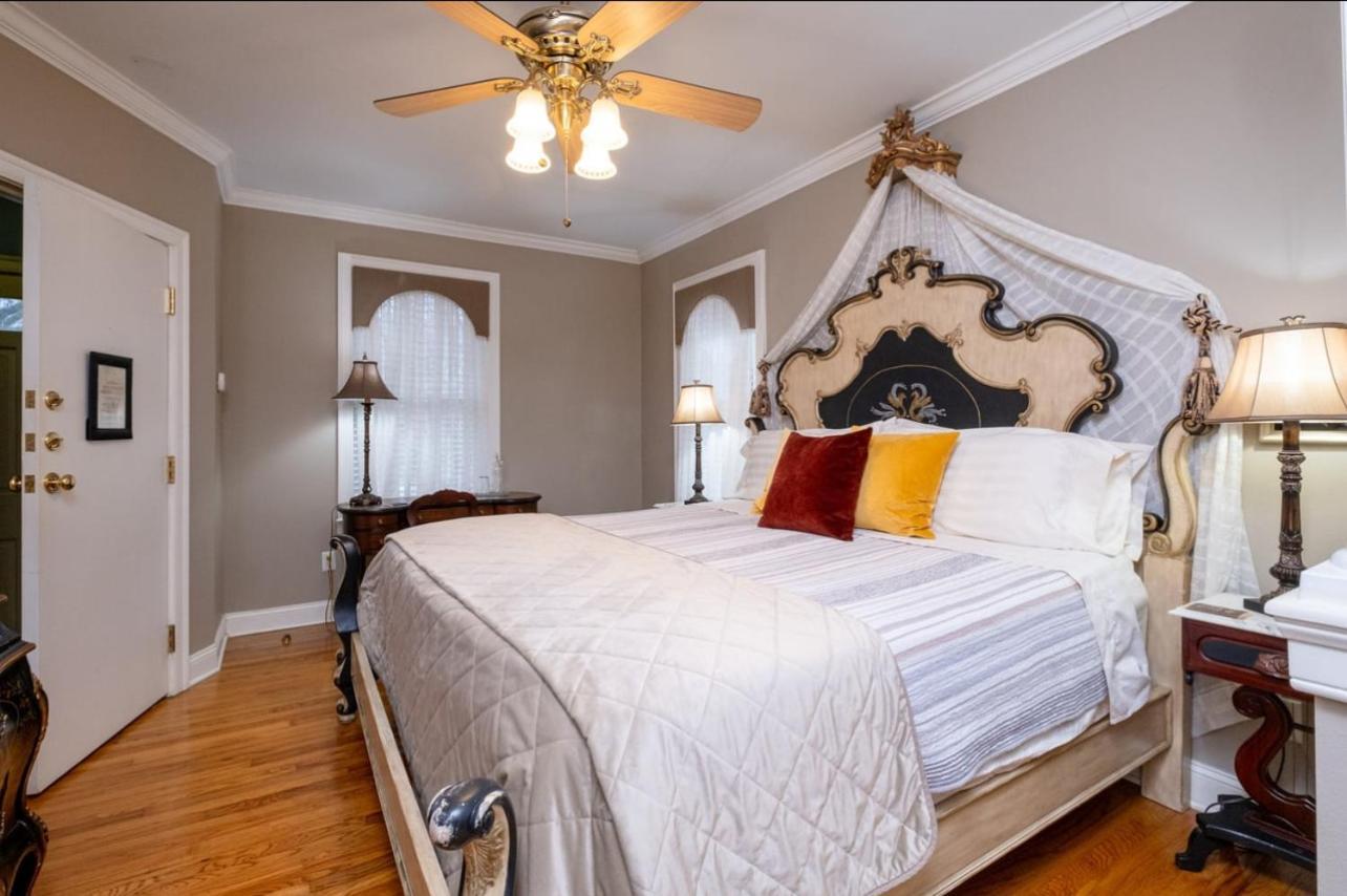 Majestic spa suite
