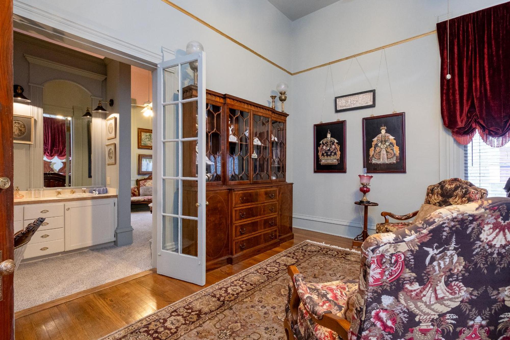 King Suite